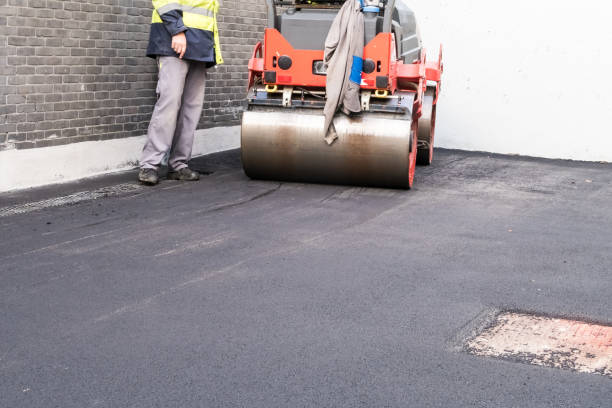 Why Choose Us For All Your Driveway Paving Needs in University Heights, IA?